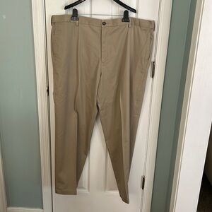 Relaxed fit dress pants